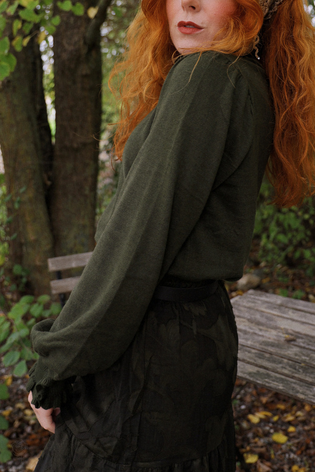 Soft Autumn Moss Sweater 