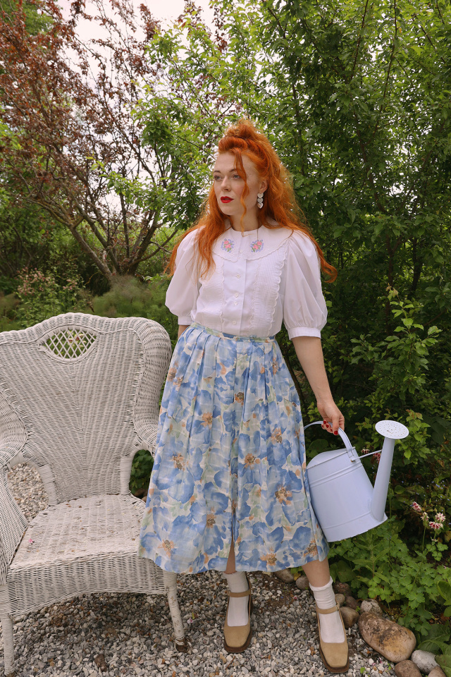 Blue Watercolour Floral Vintage Skirt | M