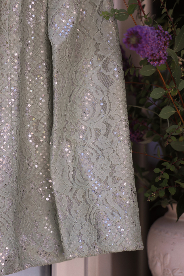 Shiny Green Lace Vintage Blazer | M/L