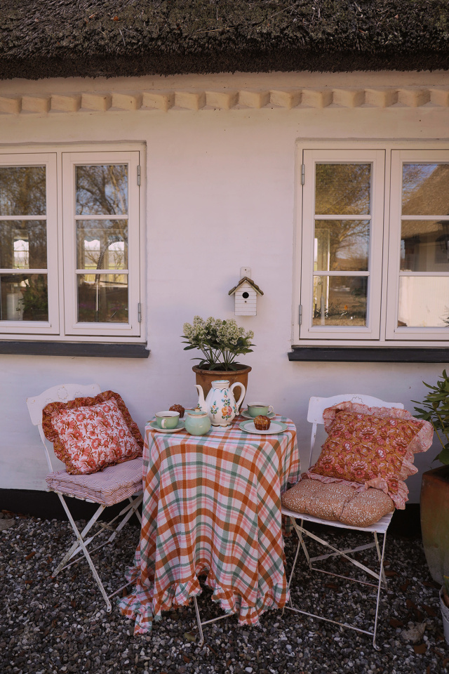 Spring Blossom Frilly Pillow Covers 