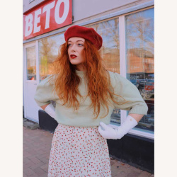 Mailbox Romance Red Beret 