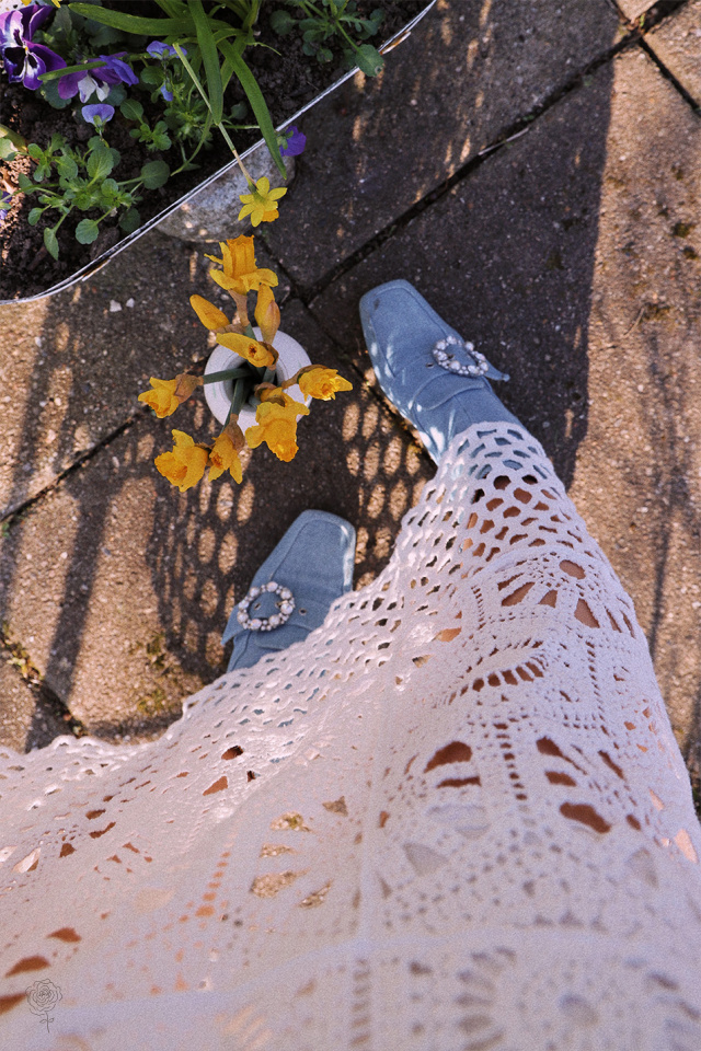 Spring Picnic White Skirt 