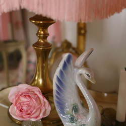 Romantic Stoneware Retro Swan 