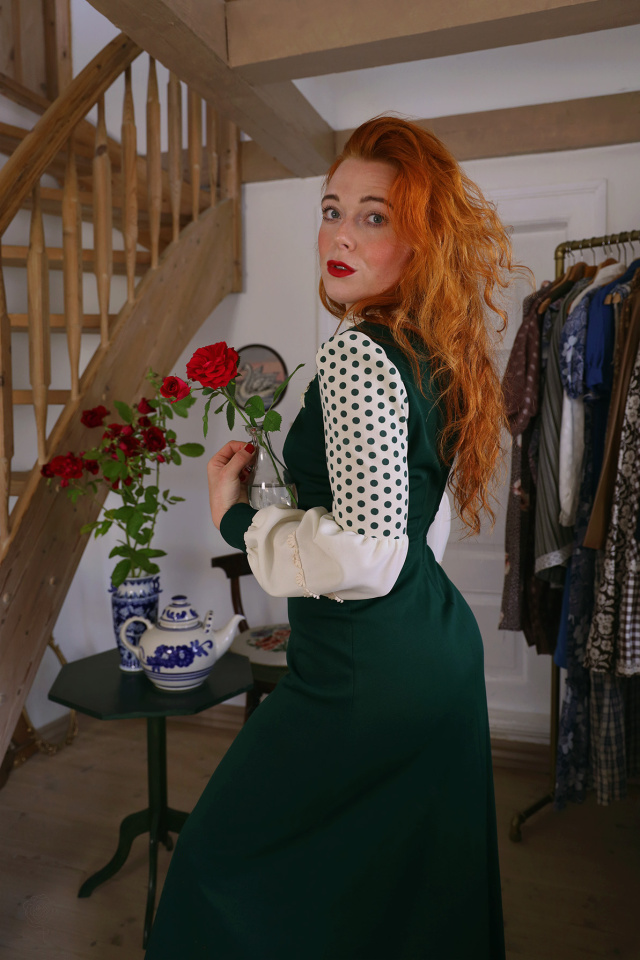 Bomb 70's Dark Green Vintage Gown | S