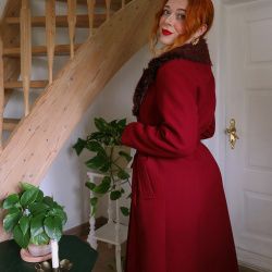 Burgundy Beaut' Vintage Wool Coat | M