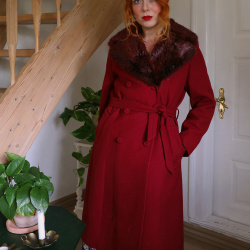 Burgundy Beaut' Vintage Wool Coat | M