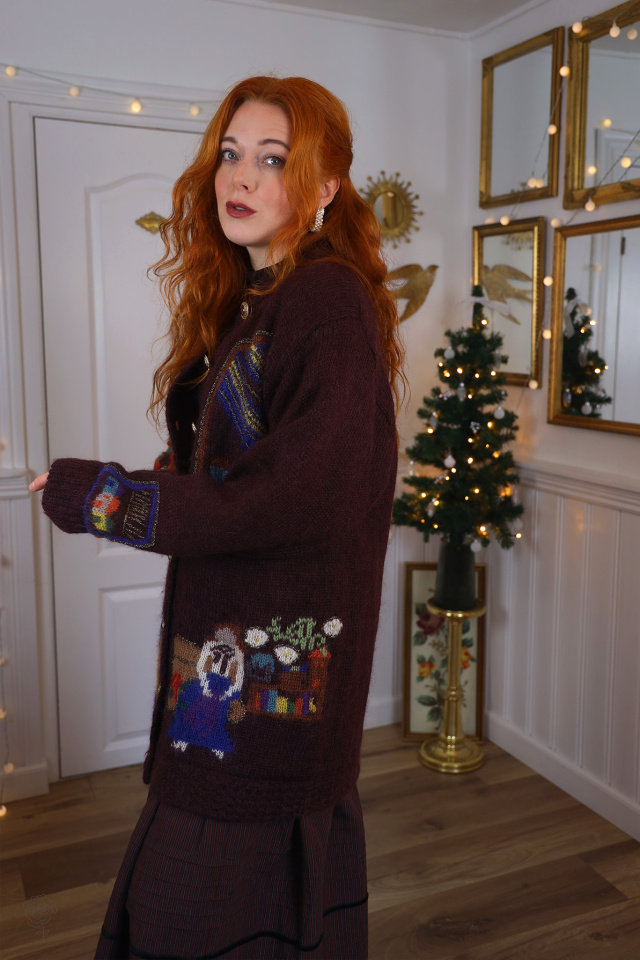 Stunning Burgundy Vintage Cardigan | L