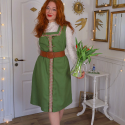 Stunning Green Floral Ribbon Vintage Dress | L