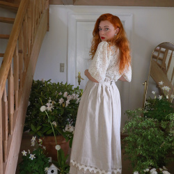 Stunning Sand Cottagecore Vintage Skirt | S