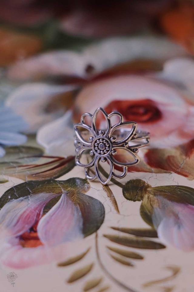 Silver Sunflower Ring