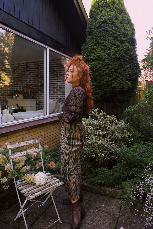 Sunrays Pencil Maxi Skirt 