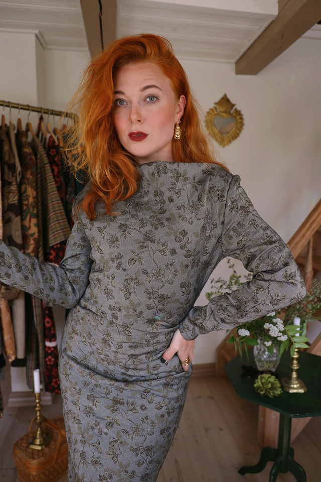 Floral Blue Thick Brocade Vintage Dress | S
