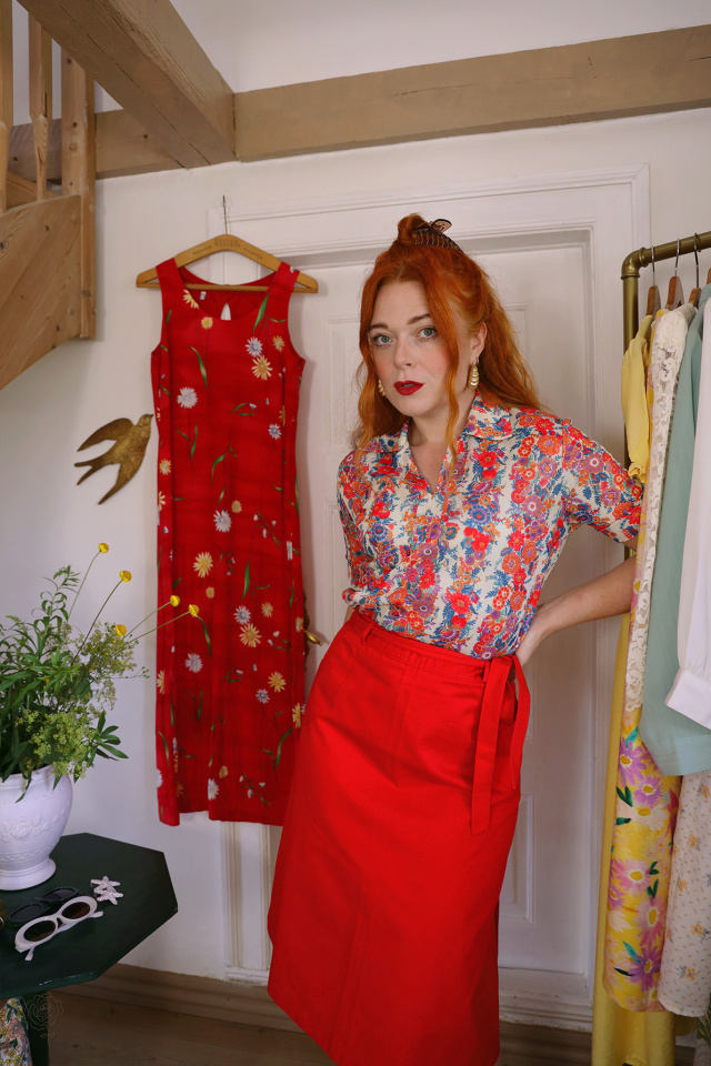 Thick Red Cotton Skirt &amp; Funky Top | S