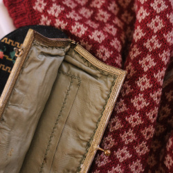 Black Roses Needlepoint Vintage Purse