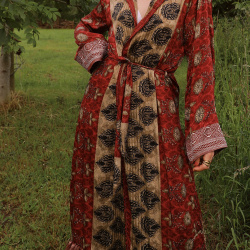Warm Red Golden Recycled Kimono | M/L