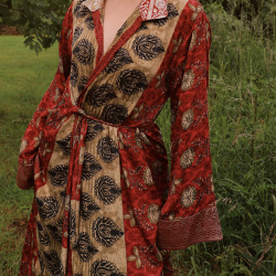 Warm Red Golden Recycled Kimono | M/L