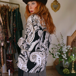 Black &amp; White Paisley Vintage Jacket | M