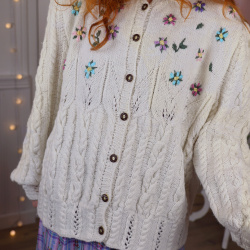 White Floral Embroidered Vintage Cardigan | XL