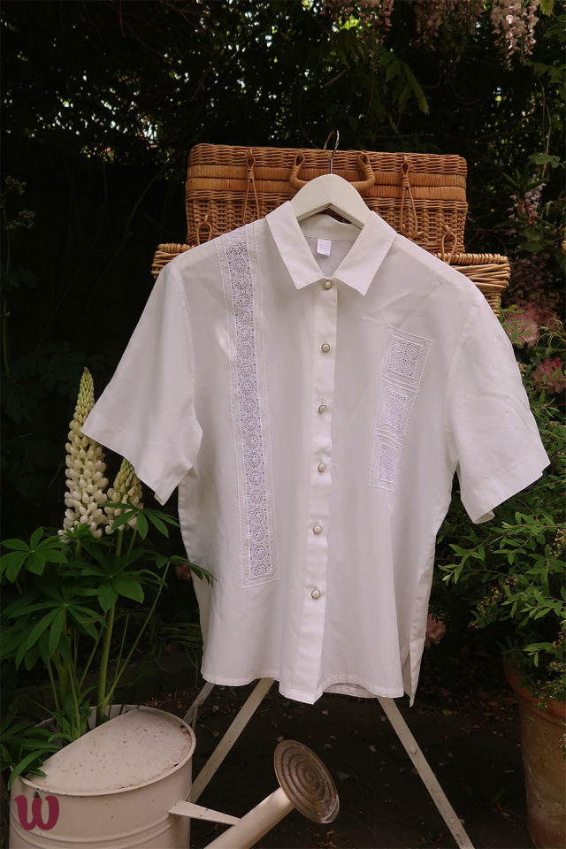 White Fun 90's Vintage Top | M/L