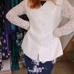 Romantic White Lace Vintage Jacket | M/L