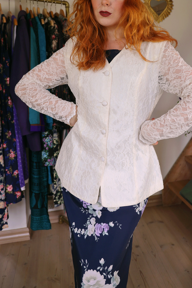 Romantic White Lace Vintage Jacket | M/L