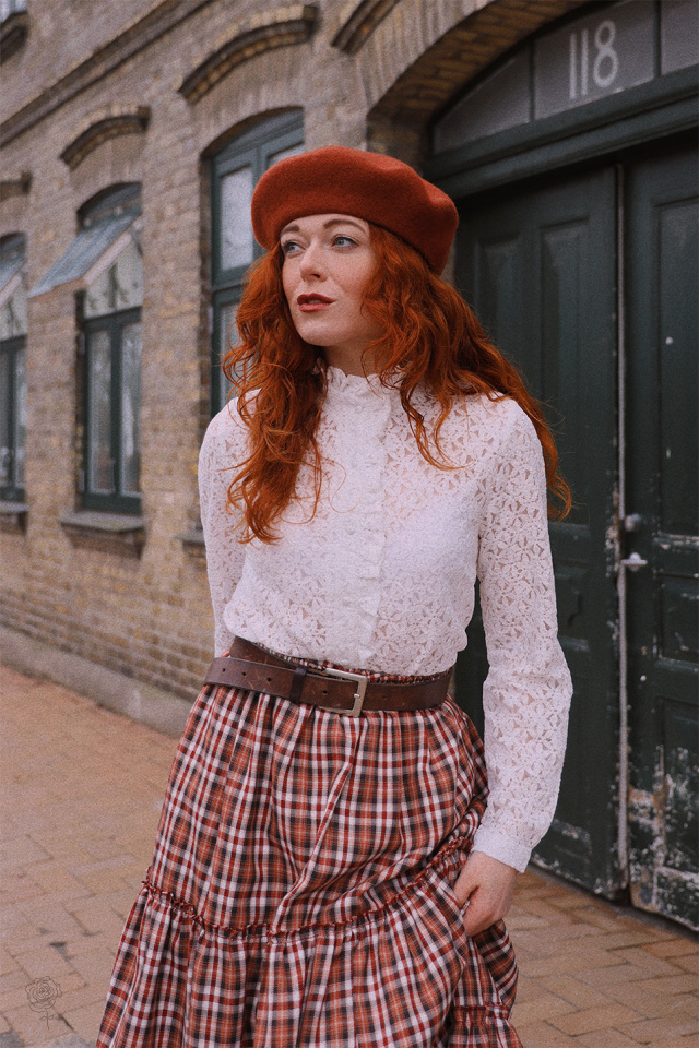 Mellow Lace Blouse 