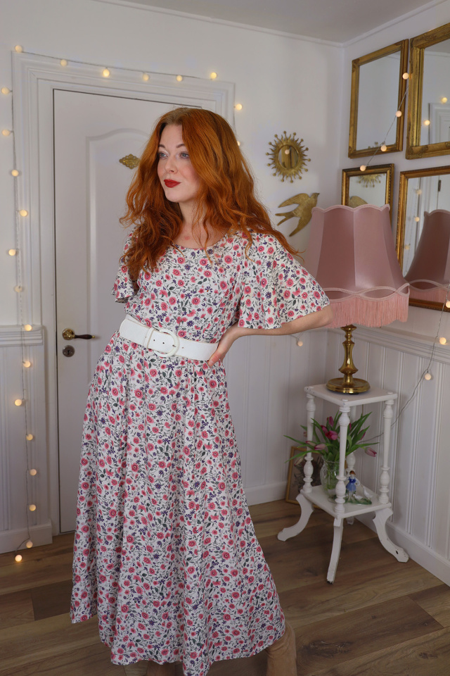 White Pink &amp; Purple Floral 90's Dress | M/L