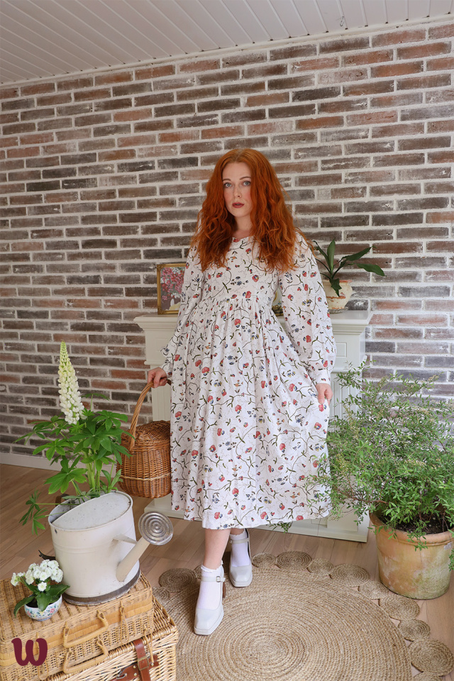 Rita's Red &amp; Blue Floral Remade Vintage Dress | S