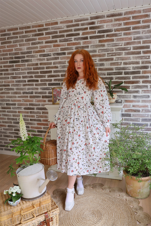 Rita's Red &amp; Blue Floral Remade Vintage Dress | S