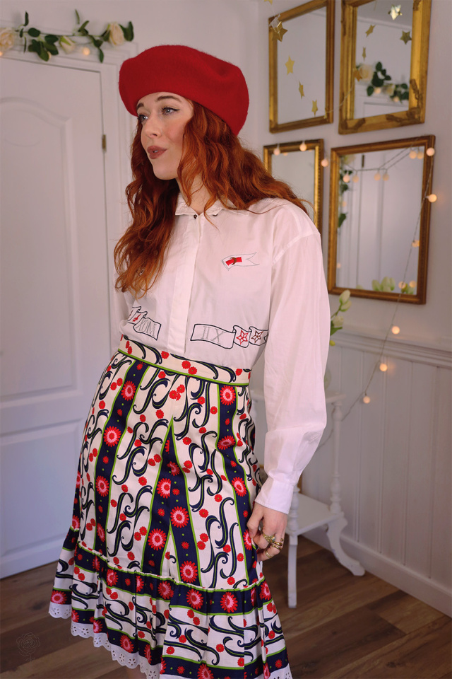 White Red Floral Retro Skirt | M