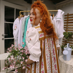 Adorable 70's Robe Vintage Dress | S