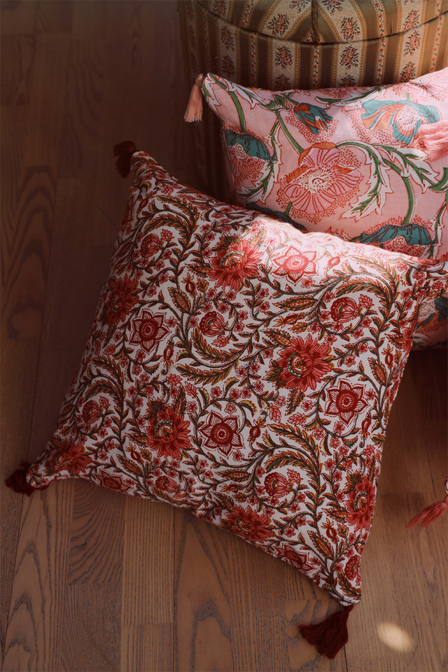 One With Red Floral Pillow Case 