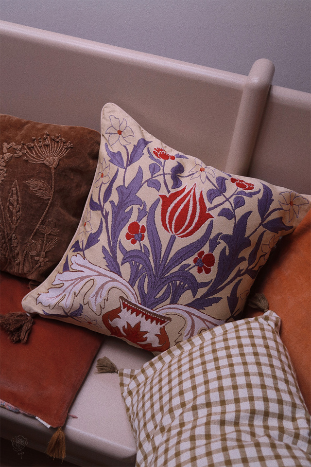 William Morris Tulips Pillow Cover 