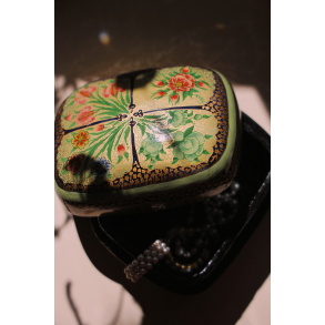 Green Wooden Indian Second Hand Box