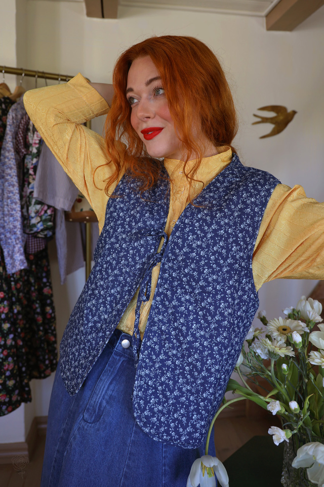 Yellow Pattern Vintage Blouse | S